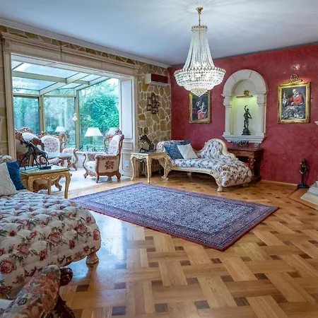 Luxury Lake Villa וילה Năvodari